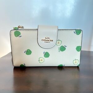 Coach wallet NEW